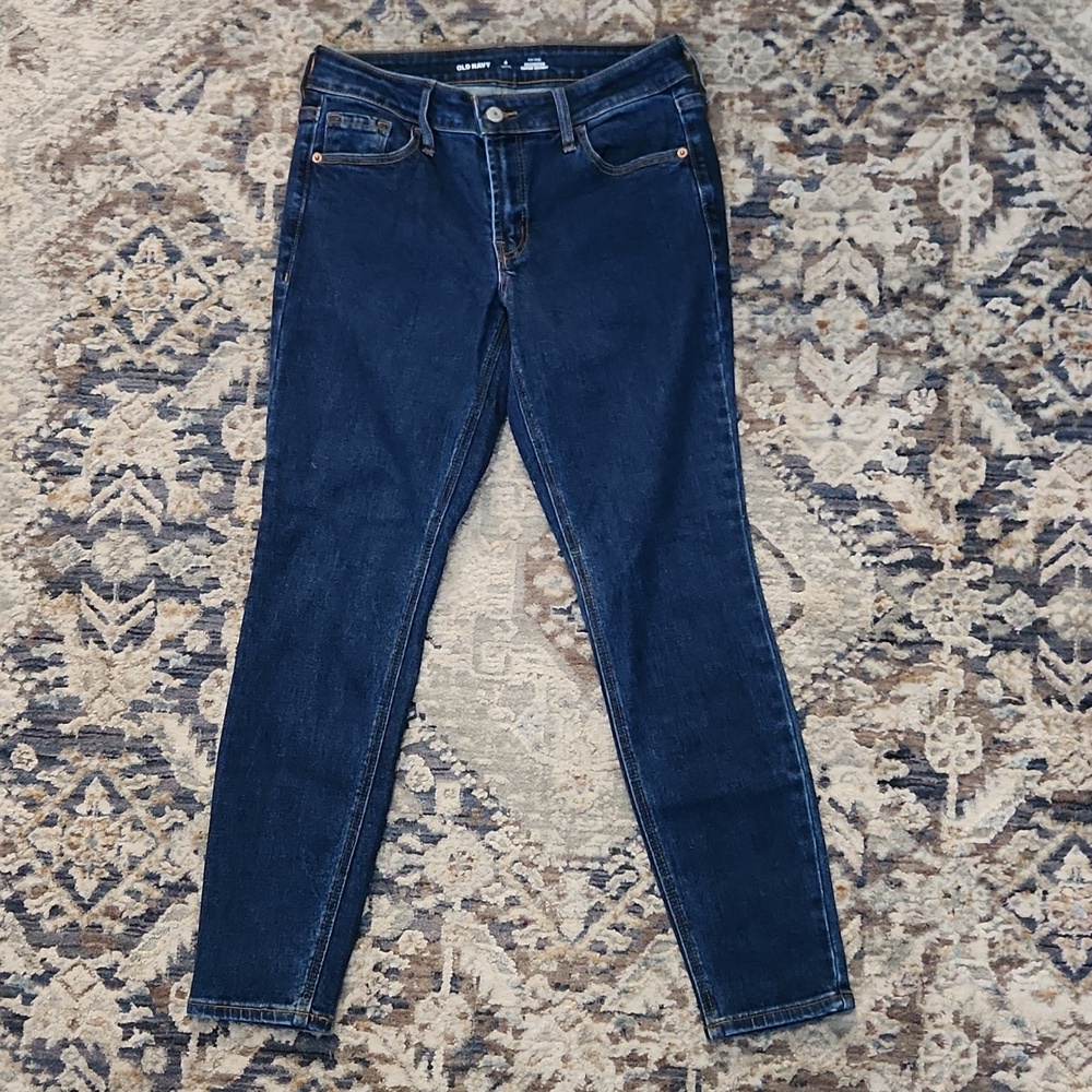 Old Navy Midrise Rockstar Super skinny Jeans